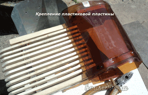 Крепление пластиковой пластины Крепление пластика