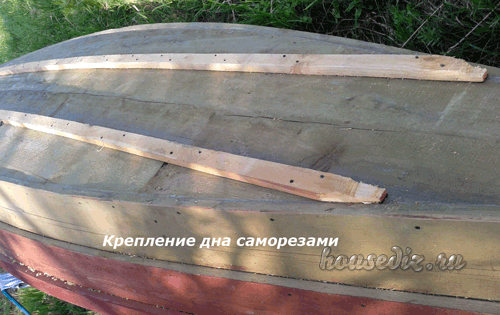 Крепление саморезами